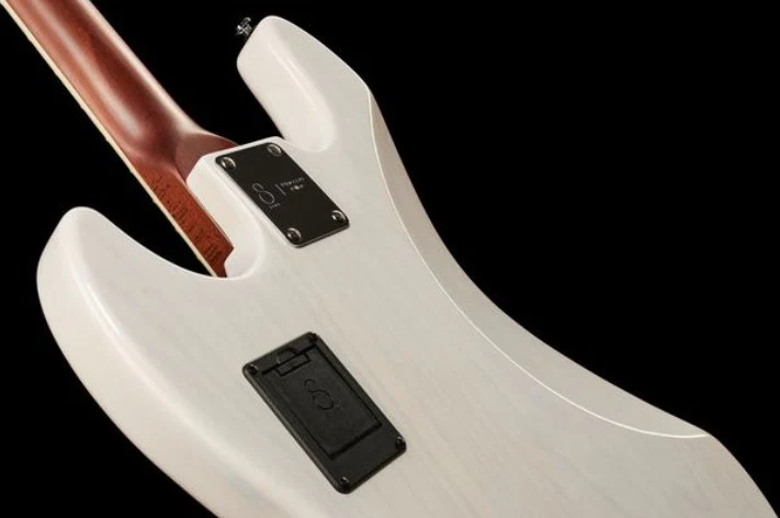 MARCUS MILLER V8-4 WBL BAJO ELECTRICO WHITE BLONDE - Image 12