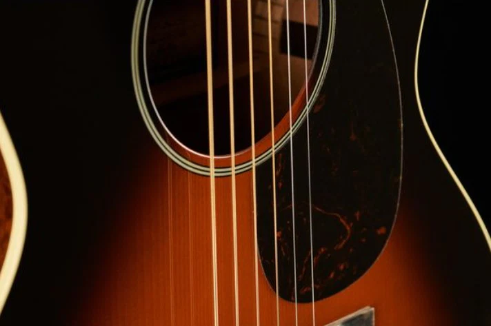 MARTIN CEO-7 GUITARRA ACUSTICA GRAN CONCIERTO - Image 10