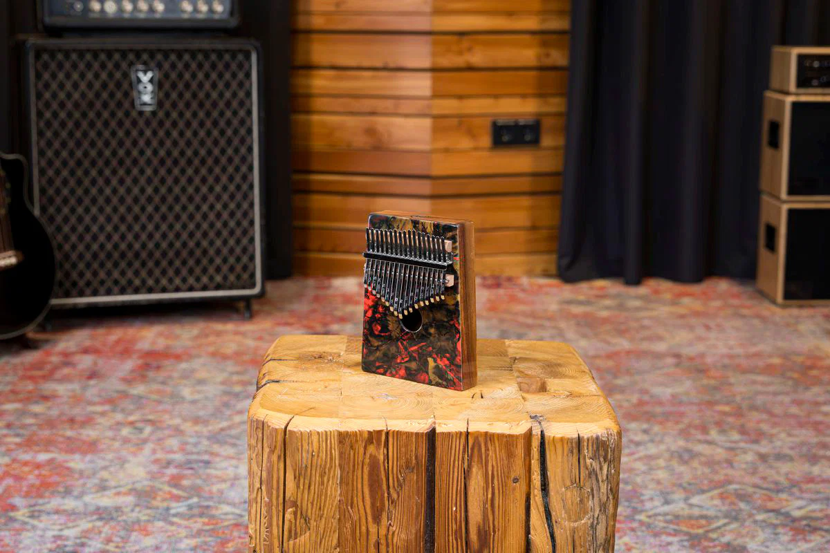 MEINL KA17LV SOUND HOLE DESIGNER KALIMBA LAVA - Image 6