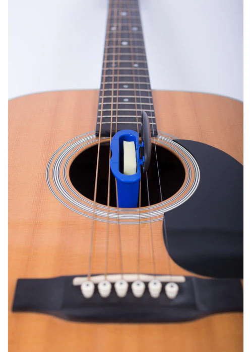 MUSICNOMAD MN300 HUMIDIFICADOR PARA GUITARRA ACUSTICA - Image 3