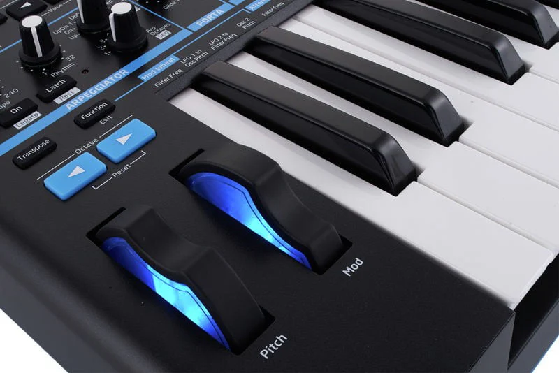 NOVATION BASS STATION II SINTETIZADOR MONOFONICO - Image 6