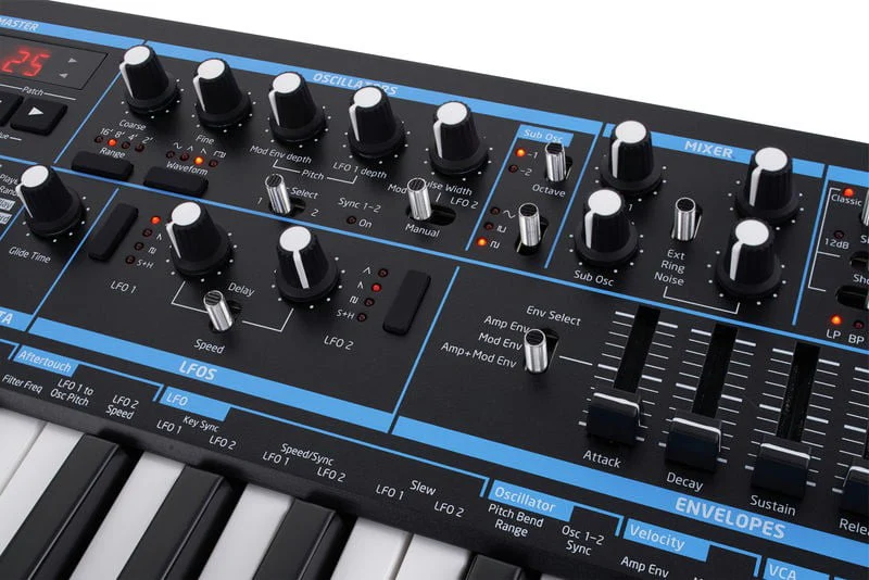 NOVATION BASS STATION II SINTETIZADOR MONOFONICO - Image 8