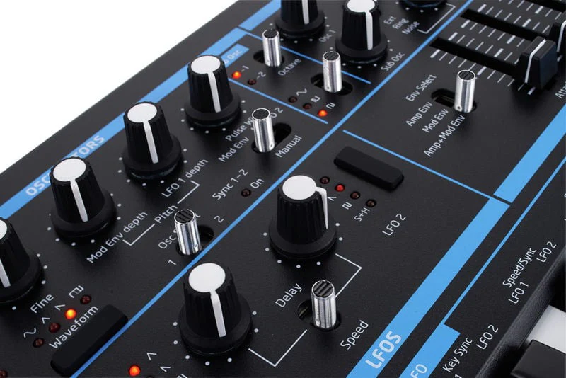 NOVATION BASS STATION II SINTETIZADOR MONOFONICO - Image 9