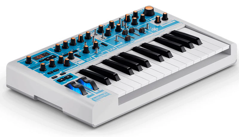 NOVATION BASS STATION II SWIFTY EDITION SINTETIZADOR MONOFONICO - Image 3
