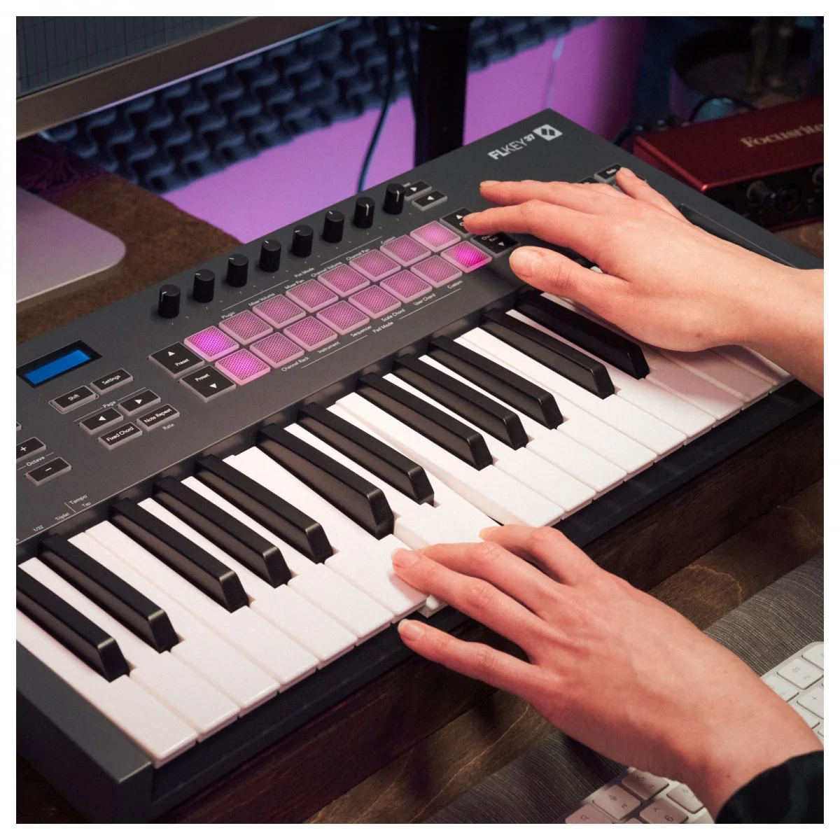 NOVATION FL KEY 37 TECLADO CONTROLADOR 37 TECLAS - Image 19