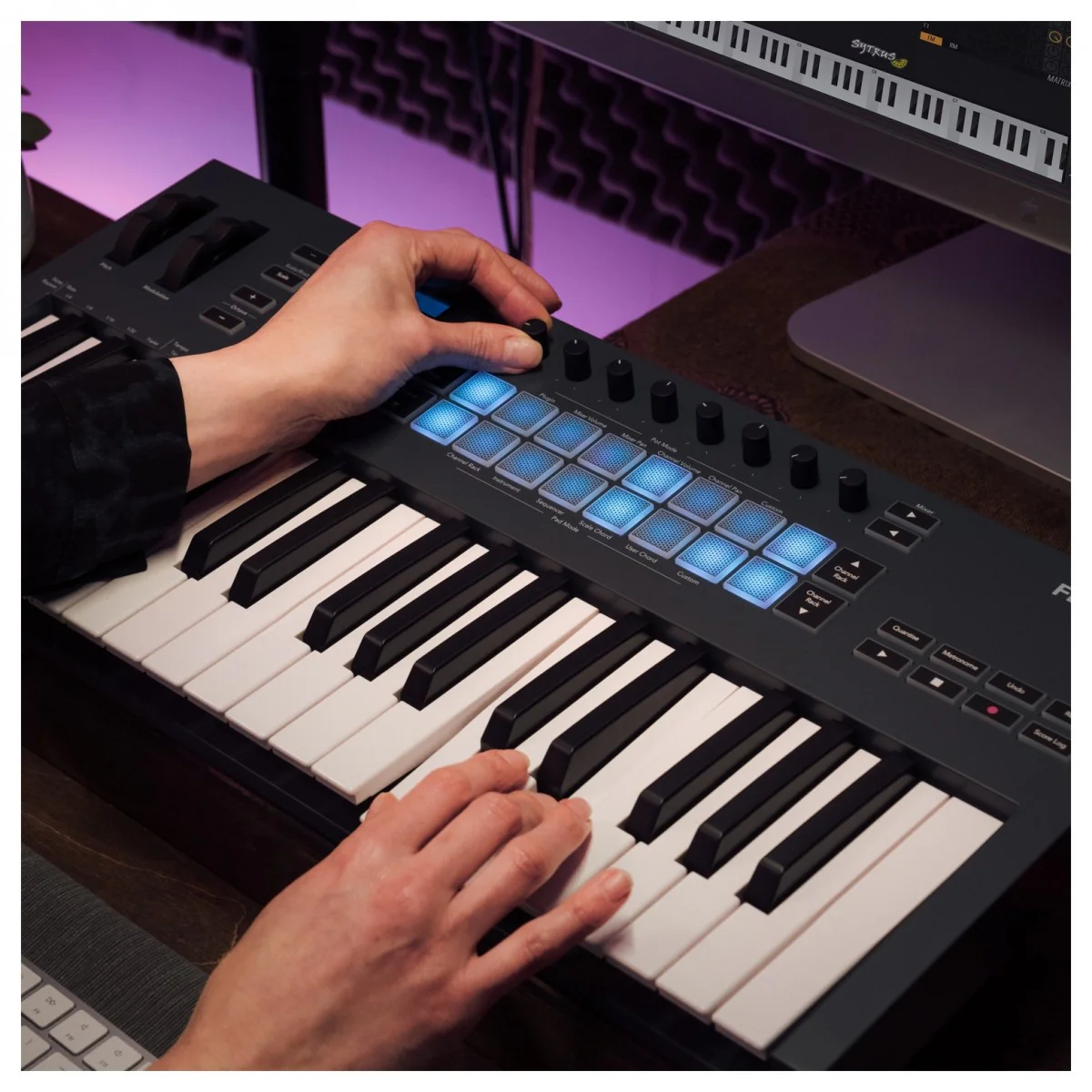 NOVATION FL KEY 37 TECLADO CONTROLADOR 37 TECLAS - Image 21