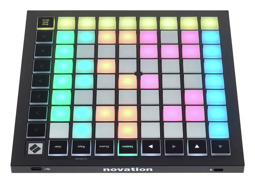 NOVATION LAUNCHPAD MINI MK3 SUPERFICIE DE CONTROL MIDI - Image 4