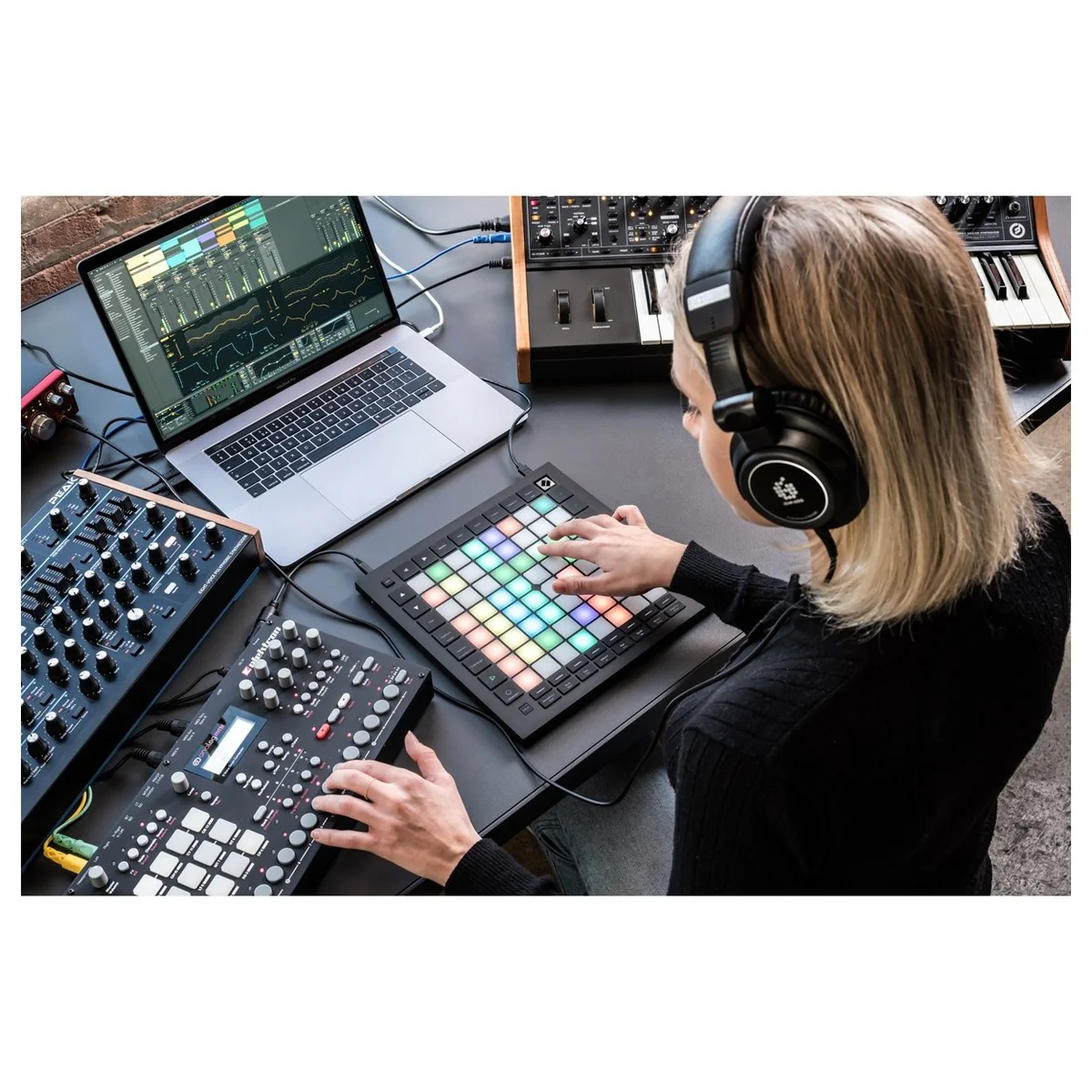 NOVATION LAUNCHPAD PRO MK3 CONTROLADOR ABLETON LIVE - Image 12