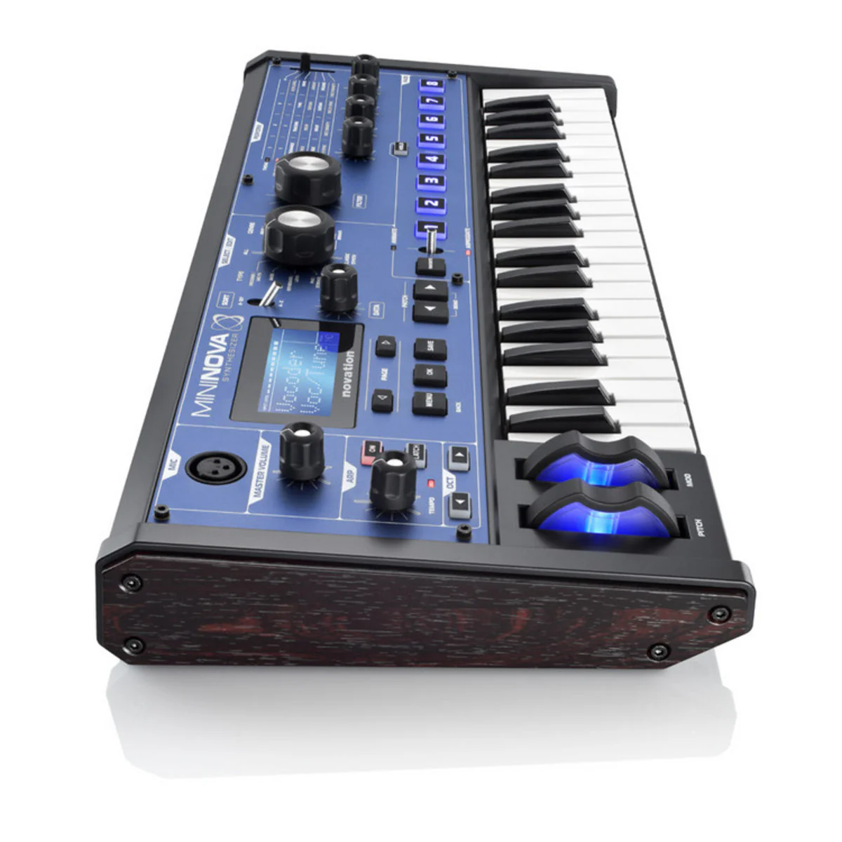 NOVATION MININOVA SINTETIZADOR PORTATIL - Image 10