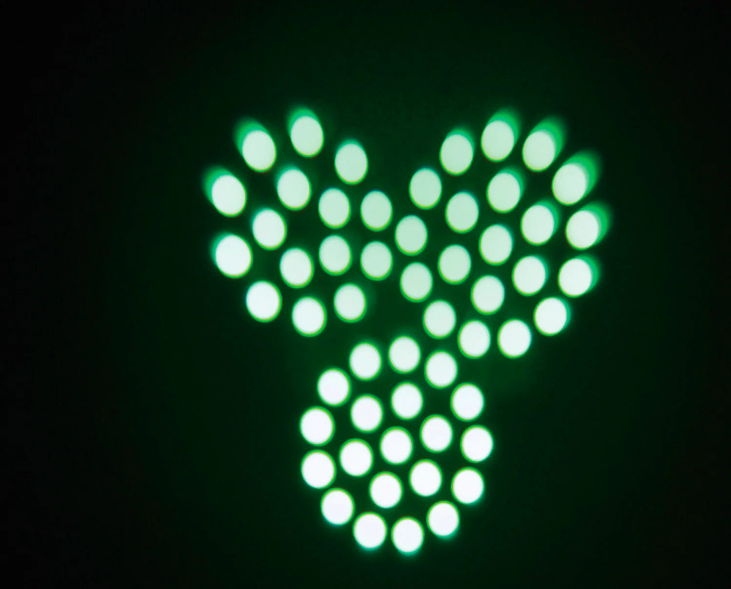 PARTY SPOT7 CABEZA MOVIL DMX DE LED BLANCO 10W - Image 3