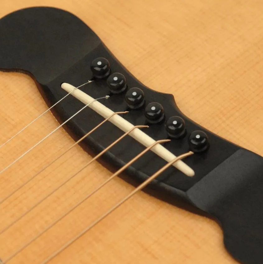 PLANET WAVES PS10 BOLSA 7 PIVOTES + ENGANCHE PLASTICO BLACK/MARFIL - Image 3