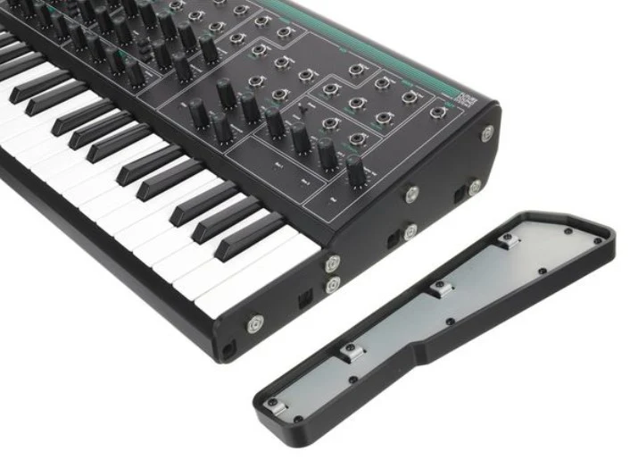 PWM MALEVOLENT TECLADO SINTETIZADOR 32 TECLAS - Image 12