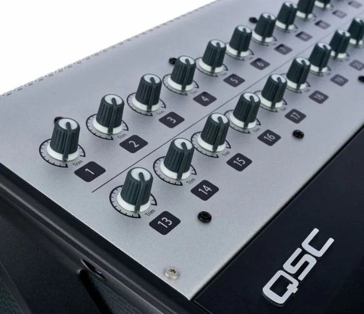 QSC TM30 PRO TOUCHMIX MEZCLADOR 32 CANALES - Image 8