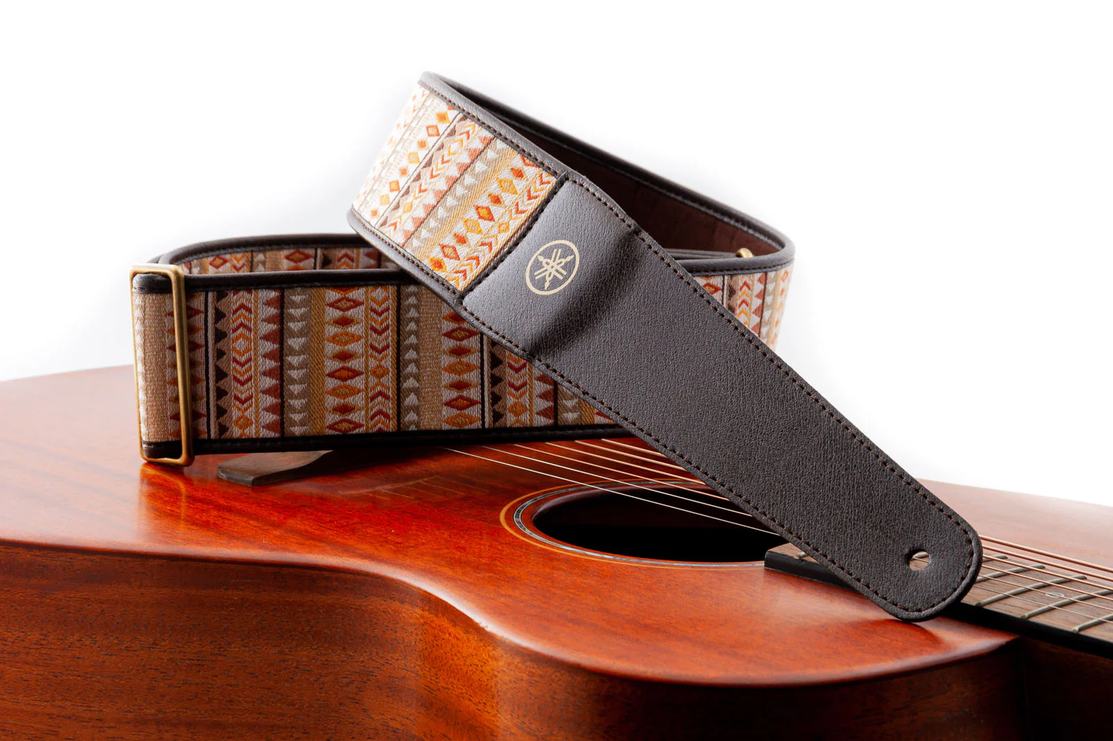 RIGHTON YAMAHA ARTISAN CORREA GUITARRA ACUSTICA MARRON - Image 4