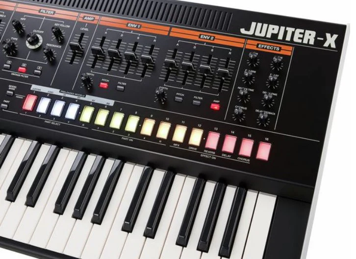 ROLAND JUPITER X TECLADO SINTETIZADOR DE 61 TECLAS - Image 16