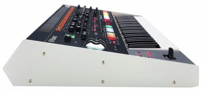 ROLAND JUPITER X TECLADO SINTETIZADOR DE 61 TECLAS - Image 17