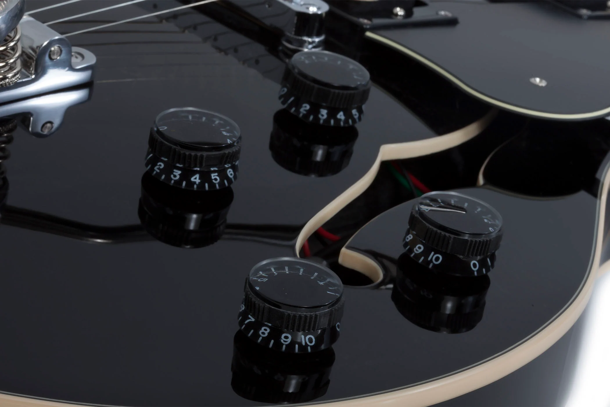 SCHECTER CORSAIR GBLK GUITARRA ELECTRICA GLOSS BLACK - Image 9