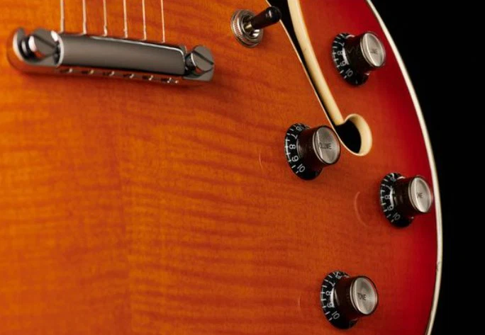 SIRE H7V CS LARRY CARLTON GUITARRA ELECTRICA CHERRY SUNBURST - Image 12