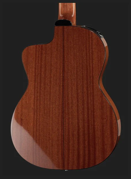 TAKAMINE GC3CE NAT GUITARRA ESPAÑOLA ELECTRIFICADA - Image 4