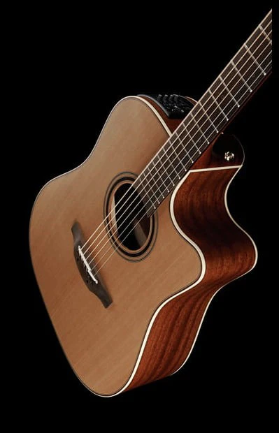 TAKAMINE P3DC GUITARRA ELECTROACUSTICA DREADNOUGHT - Image 15
