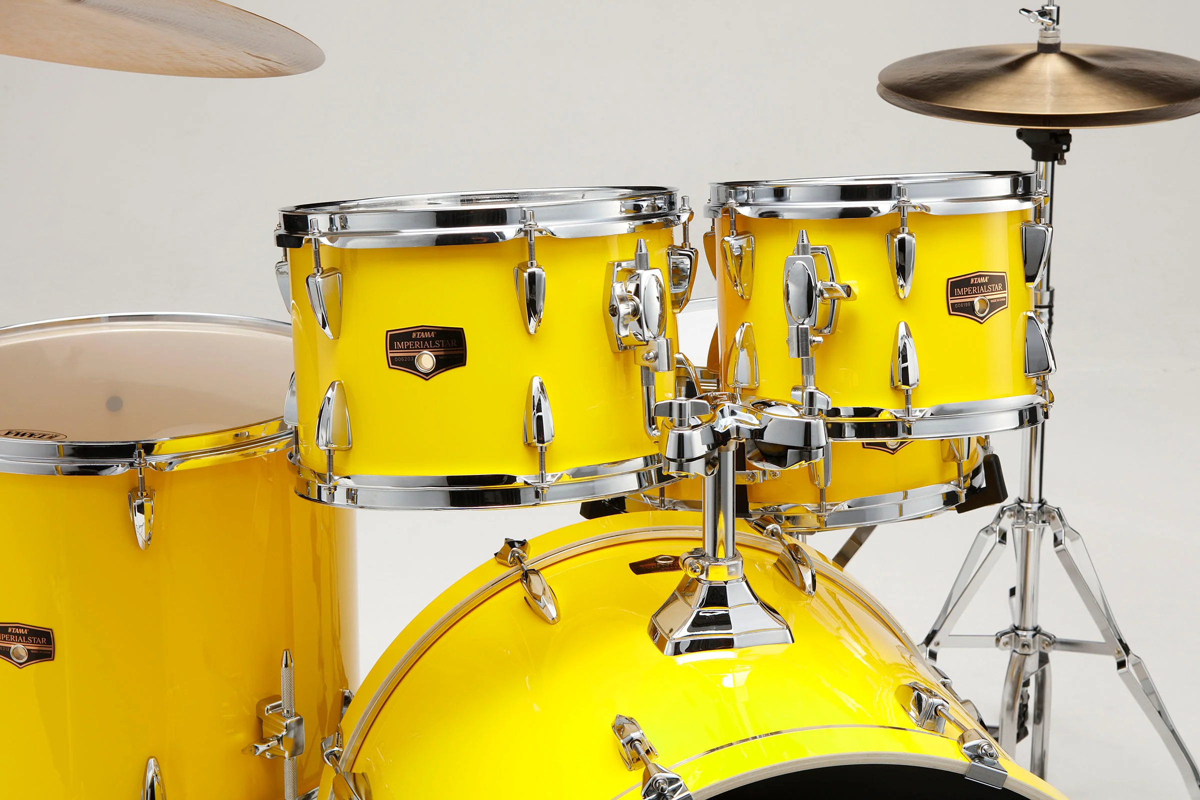 TAMA IP62H6W ELY IMPERIALSTAR BATERIA ACUSTICA CON HERRAJES Y PLATOS ELECTRIC YELLOW - Image 4