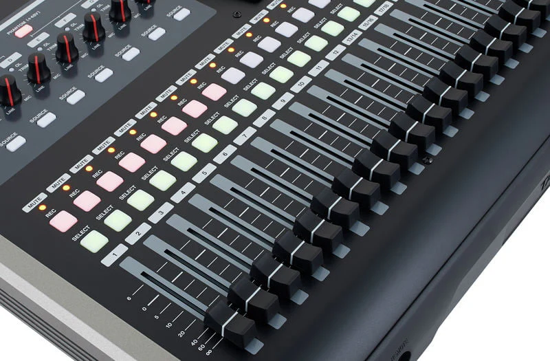 TASCAM DP24SD GRABADOR MULTIPISTA - Image 10