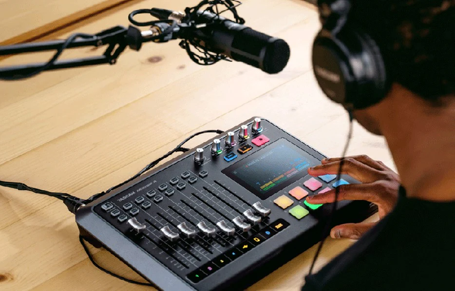 TASCAM MIXCAST 4 CONSOLA GRABACION PODCAST - Image 20