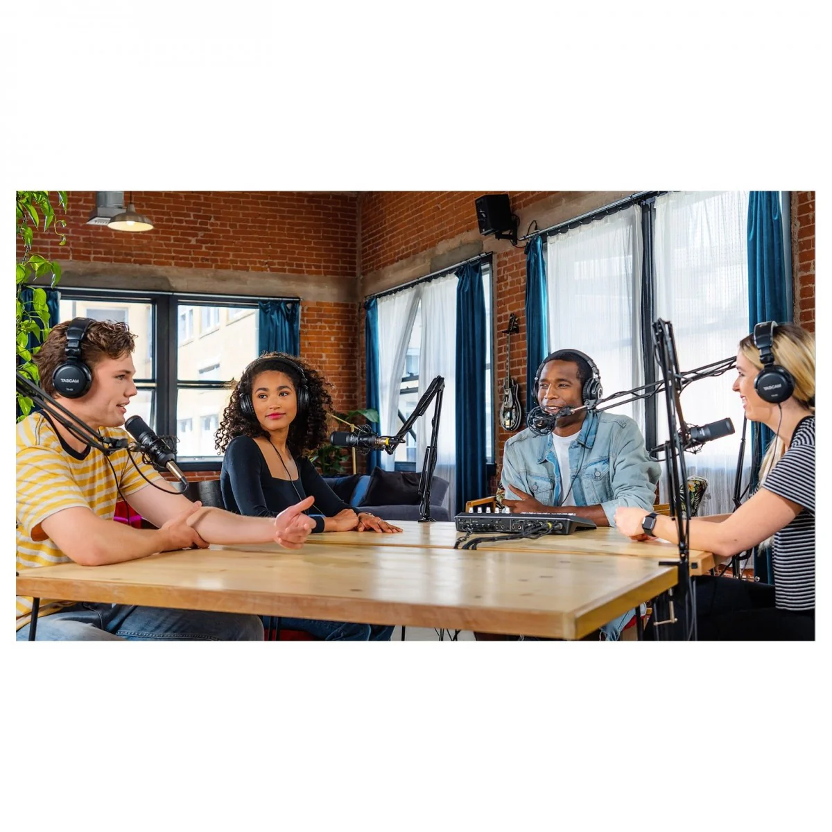 TASCAM MIXCAST 4 CONSOLA GRABACION PODCAST - Image 23