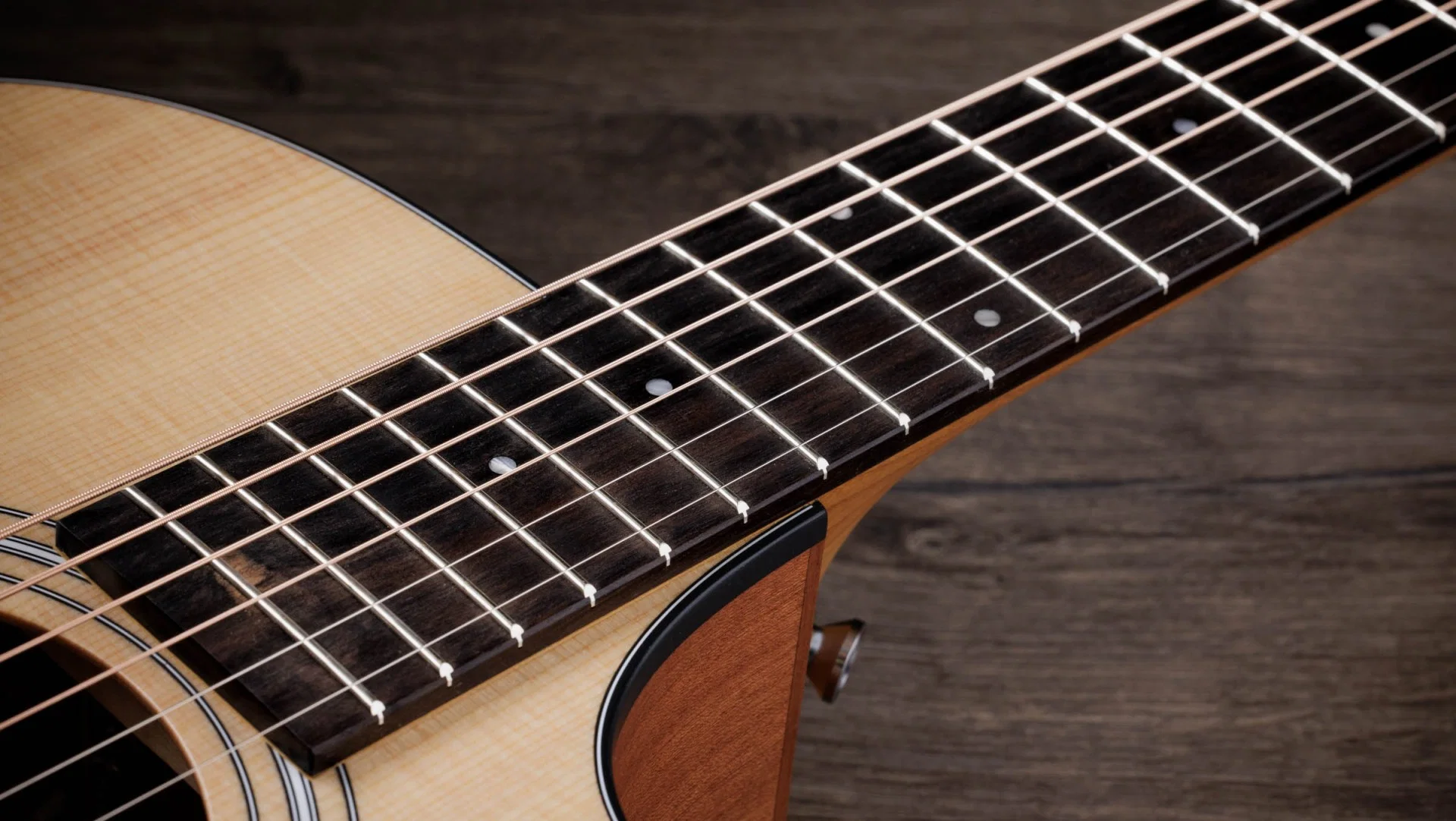 TAYLOR 112CE-S SAPELE GUITARRA ELECTROACUSTICA GRAN CONCIERTO - Image 6