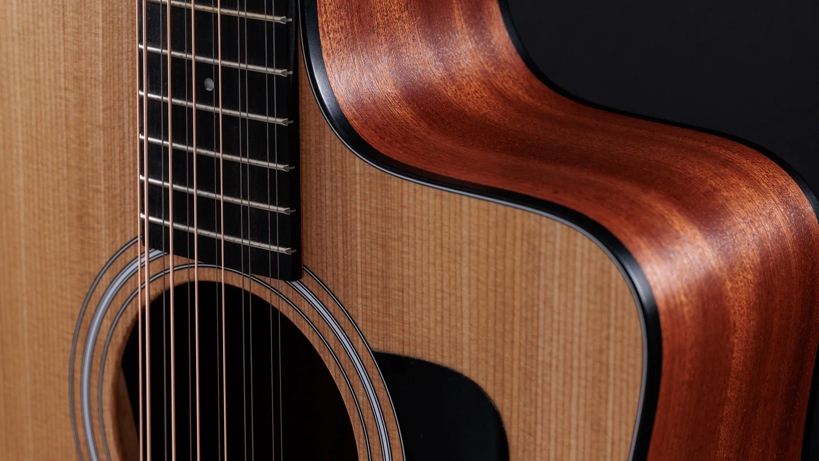 TAYLOR 150CE GUITARRA ELECTROACUSTICA 12 CUERDAS DREADNOUGHT - Image 5