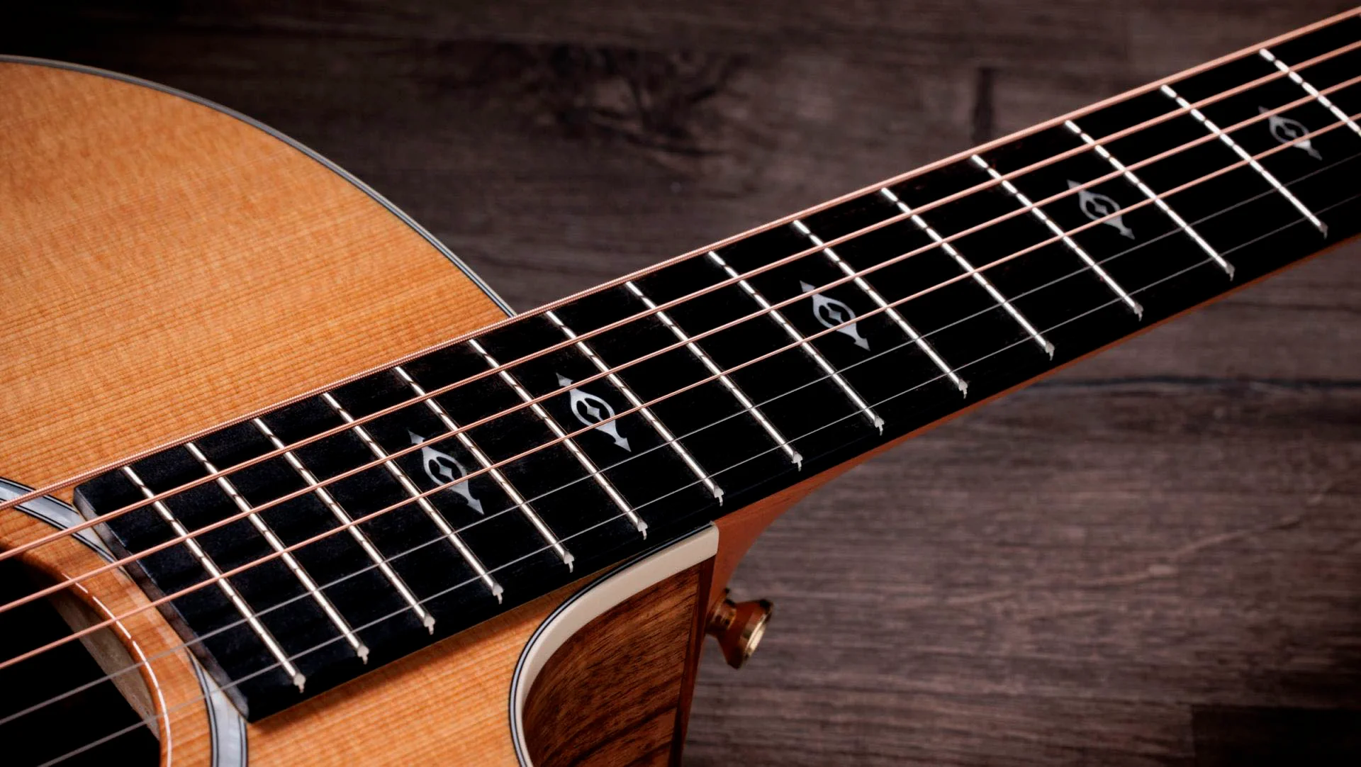 TAYLOR 214CE-K DLX 2025 GUITARRA ELECTROACUSTICA GRAN AUDITORIO - Image 6