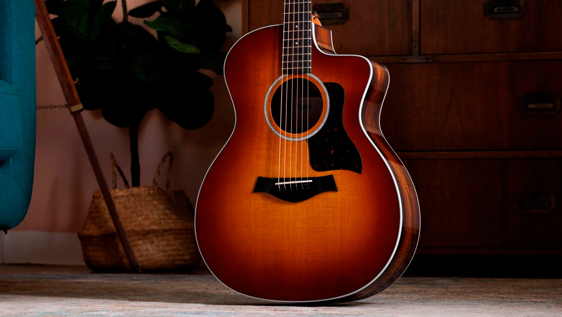 TAYLOR 214CE PLUS SPECIAL EDITION AFRICAN ZIRICOTE GUITARRA ELECTROACUSTICA GRAN AUDITORIO. - Image 13