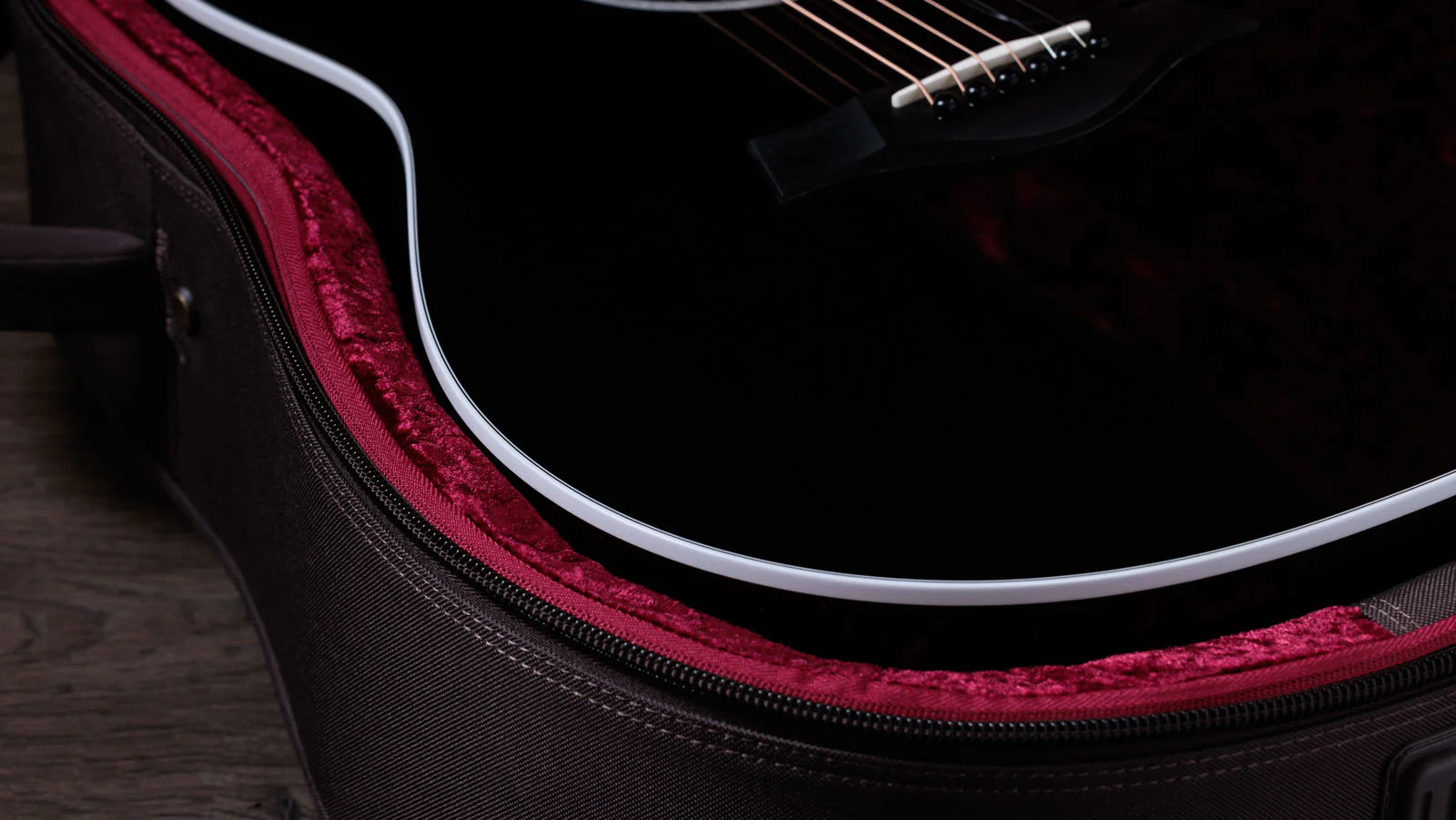 TAYLOR 217E-BLK PLUS GUITARRA ELECTROACUSTICA GRAN PACIFIC DREADNOUGHT NEGRA - Image 12