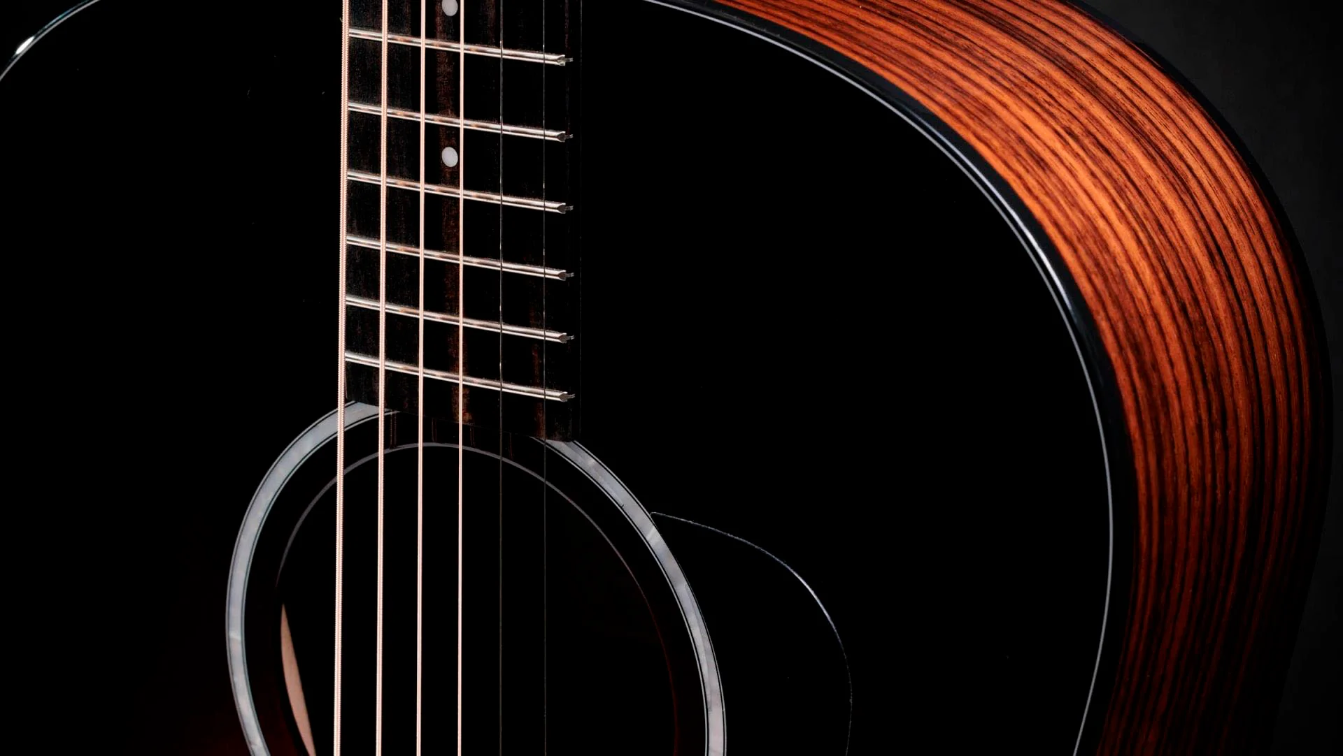 TAYLOR 217E-SB PLUS GUITARRA ELECTROACUSTICA GRAND PACIFIC SUNBURST - Image 4