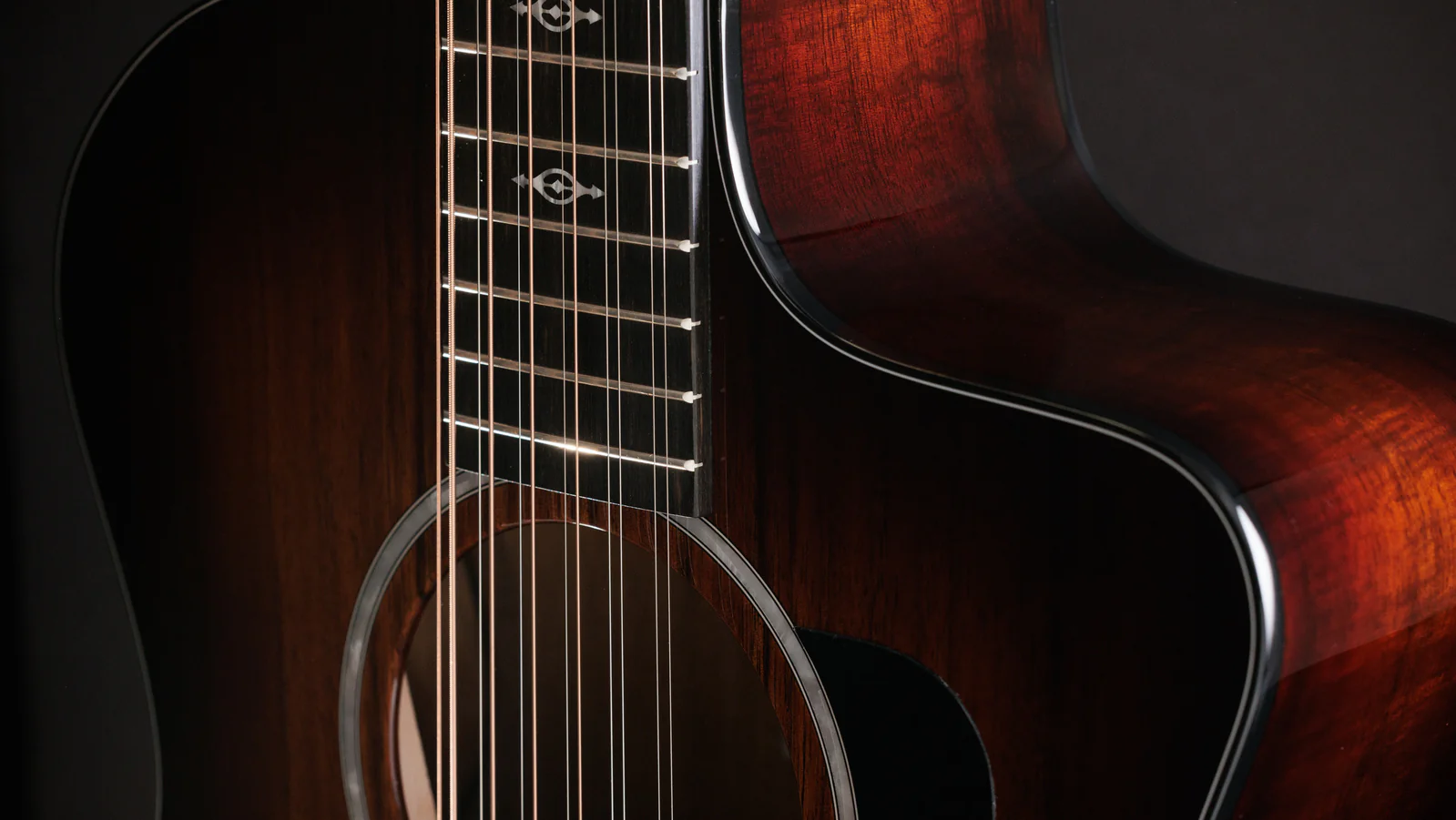 TAYLOR 264CE K DLX GUITARRA ELECTROACUSTICA 12 CUERDAS SHADED EDGE BURST - Image 5