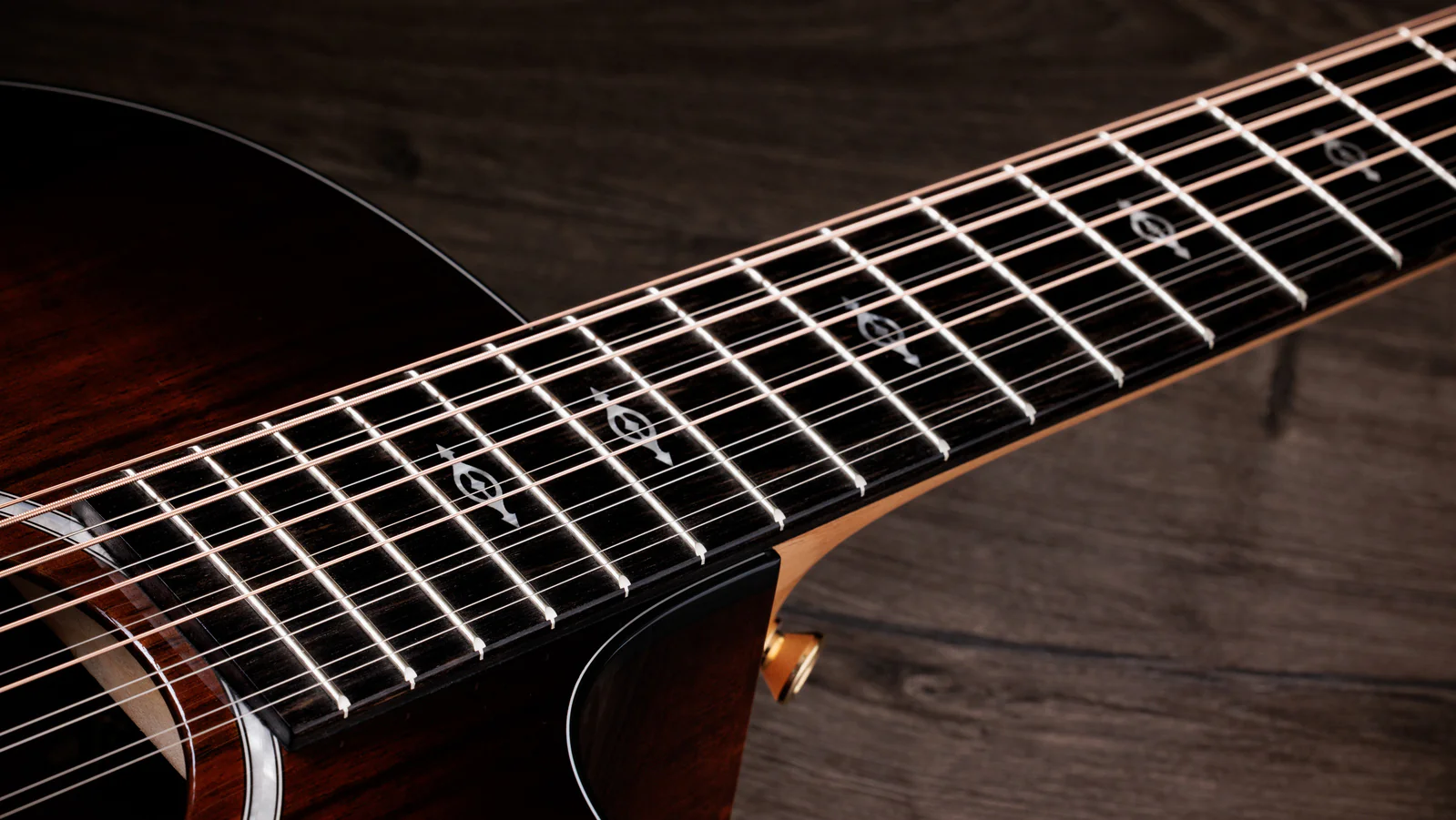 TAYLOR 264CE K DLX GUITARRA ELECTROACUSTICA 12 CUERDAS SHADED EDGE BURST - Image 7