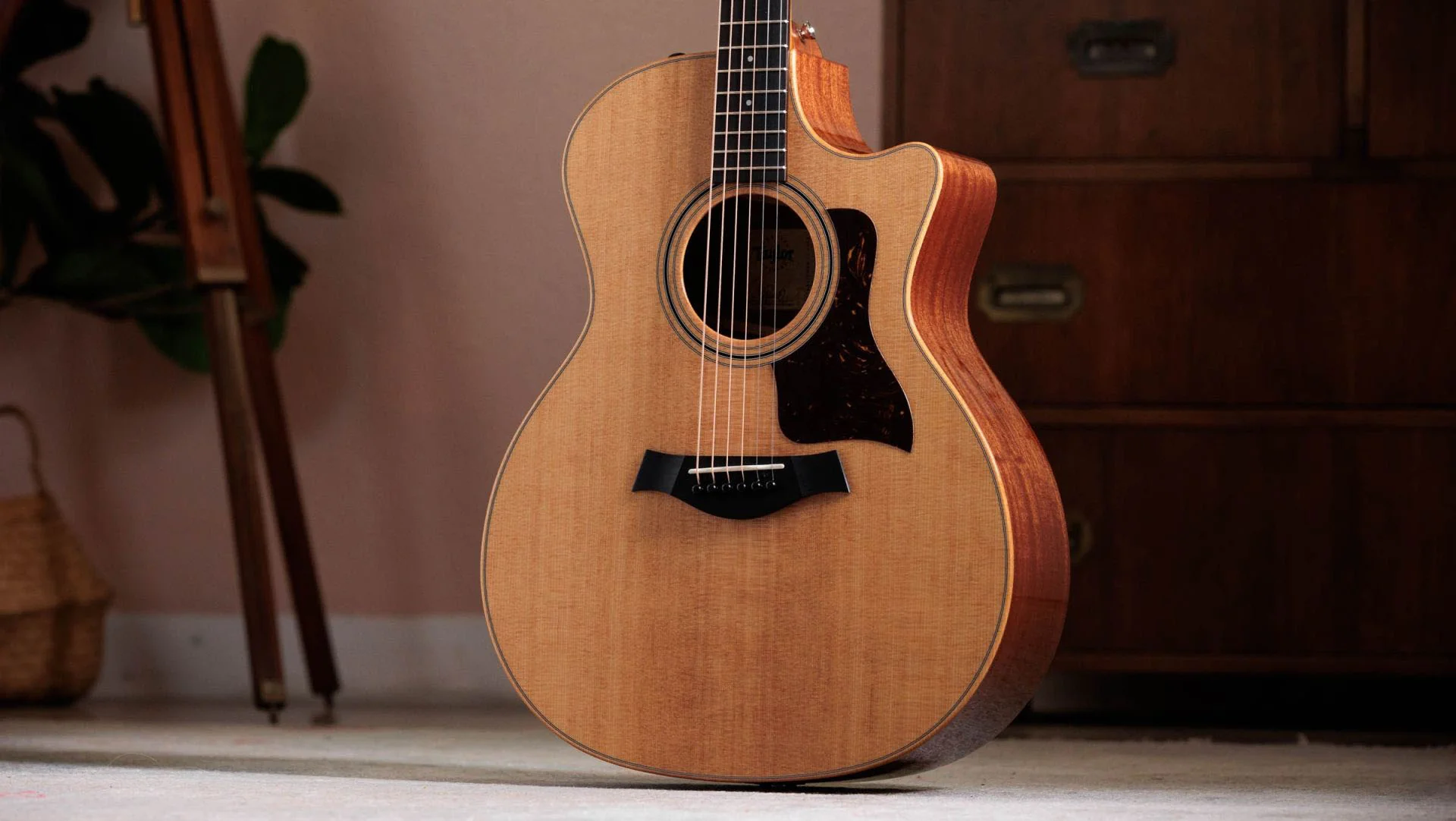 TAYLOR 314CE STUDIO NAT GUITARRA ELECTROACUSTICA GRAND AUDITORIUM NATURAL - Image 13