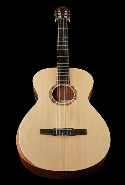 TAYLOR ACADEMY 12E N GUITARRA ELECTROACUSTICA NYLON GRAND CONCERT - Image 13