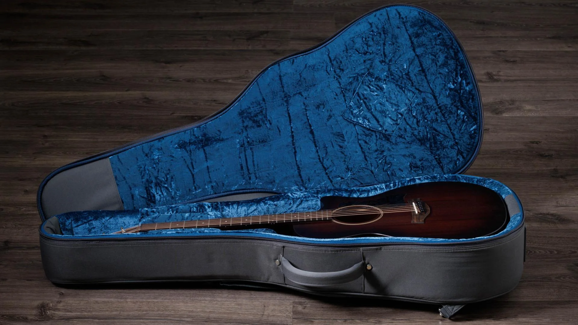 TAYLOR AD24CE THE AMERICAN DREAM GUITARRA ELECTROACUSTICA GRAN AUDITORIO. - Image 14