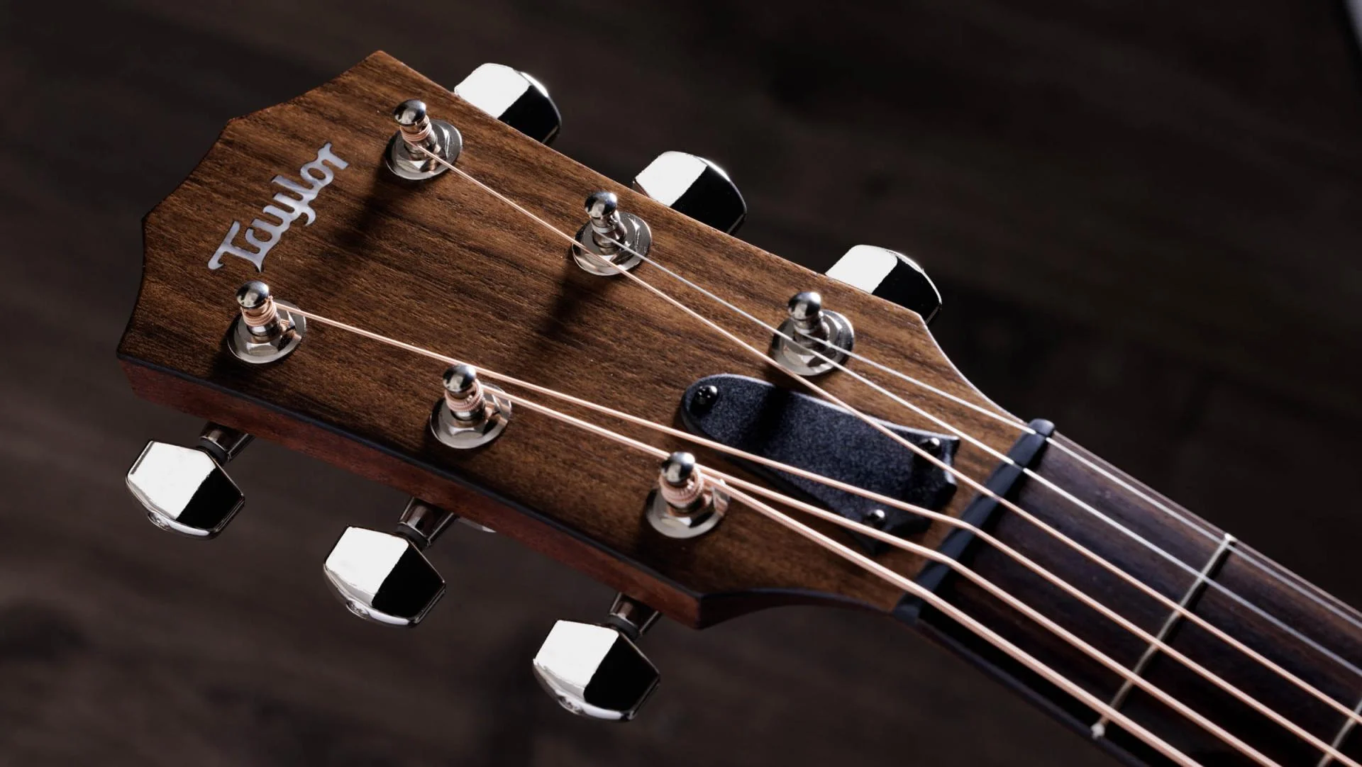 TAYLOR AD24CE THE AMERICAN DREAM GUITARRA ELECTROACUSTICA GRAN AUDITORIO. - Image 9