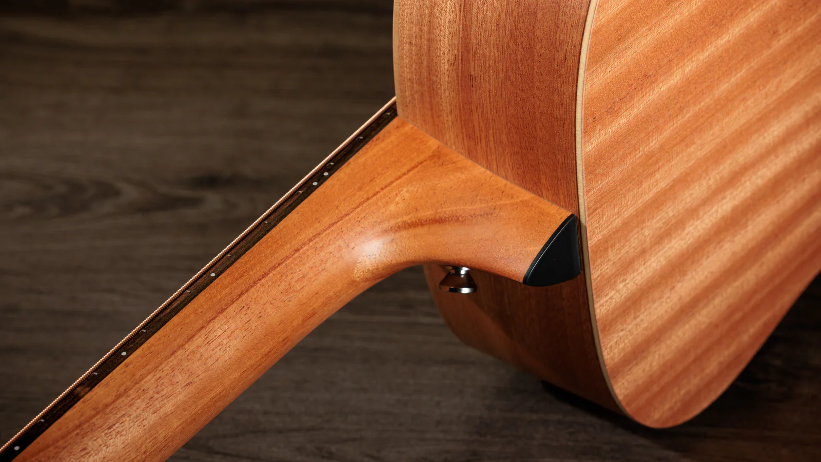 TAYLOR GS MINI E BASS BAJO ELECTROACUSTICO - Image 5