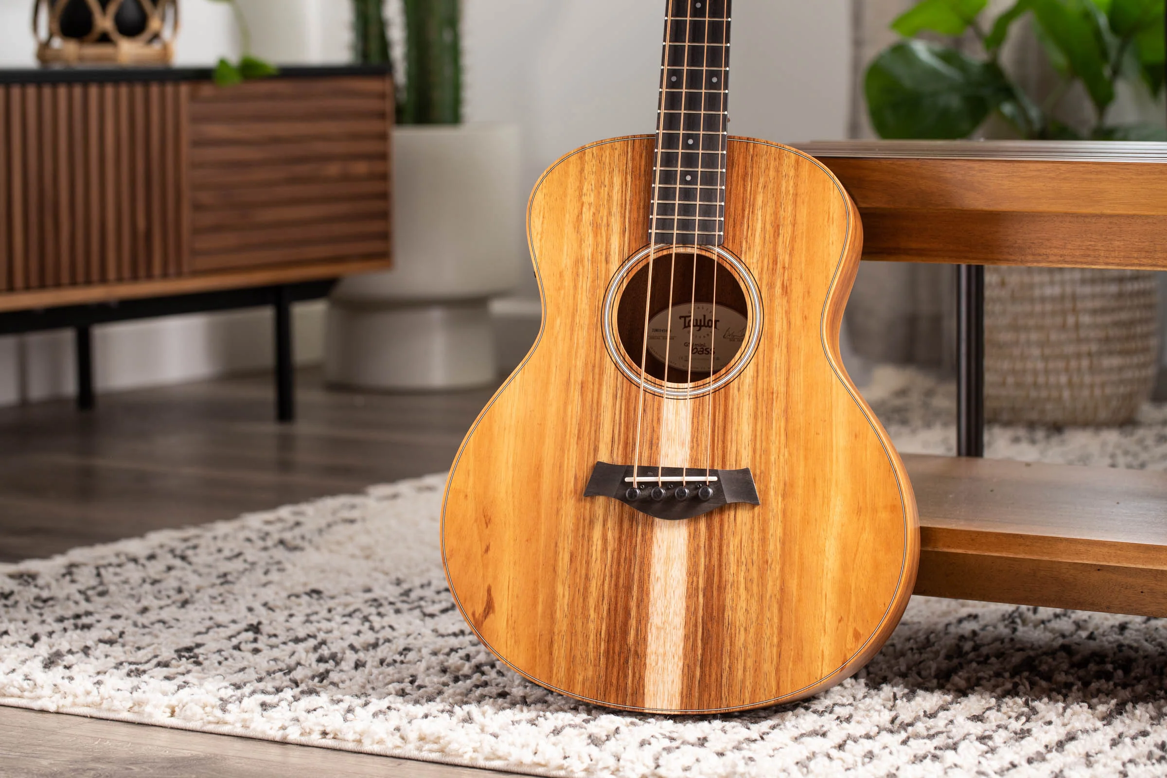 TAYLOR GS MINI E KOA BASS BAJO ELECTROACUSTICO - Image 27