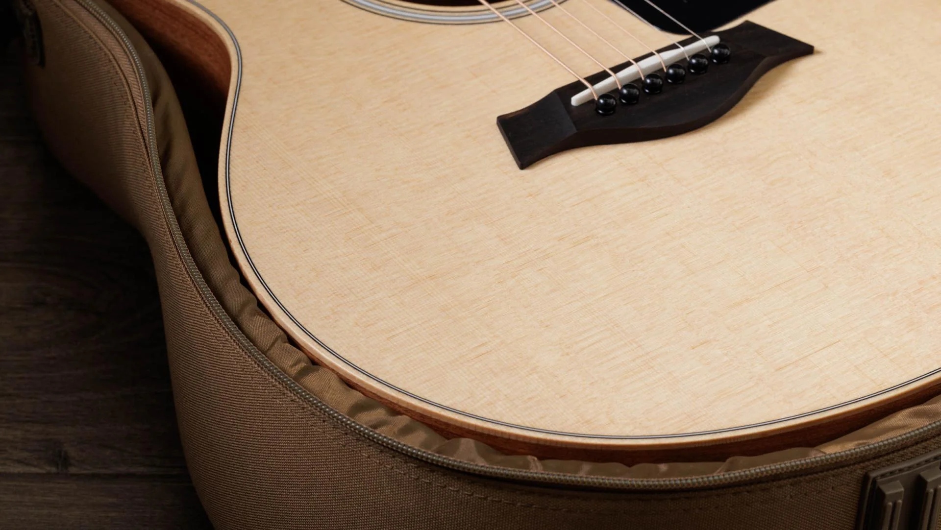 TAYLOR GS MINI SAPELE GUITARRA ACUSTICA - Image 9