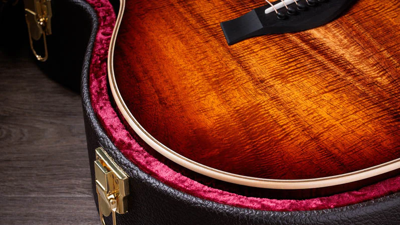 TAYLOR K24CE NEXT GENERATION GUITARRA ELECTROACUSTICA GRAND AUDITORIUM - Image 3