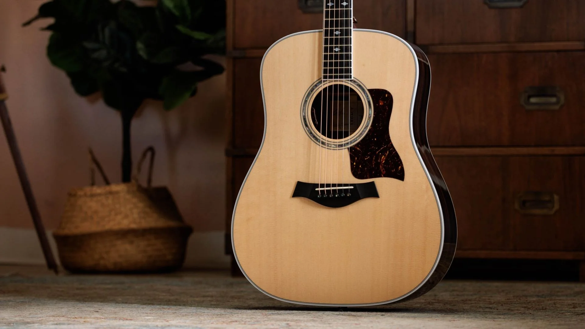 TAYLOR LEGACY 810E GUITARRA ELECTROACUSTICA DREADNOUGHT - Image 15