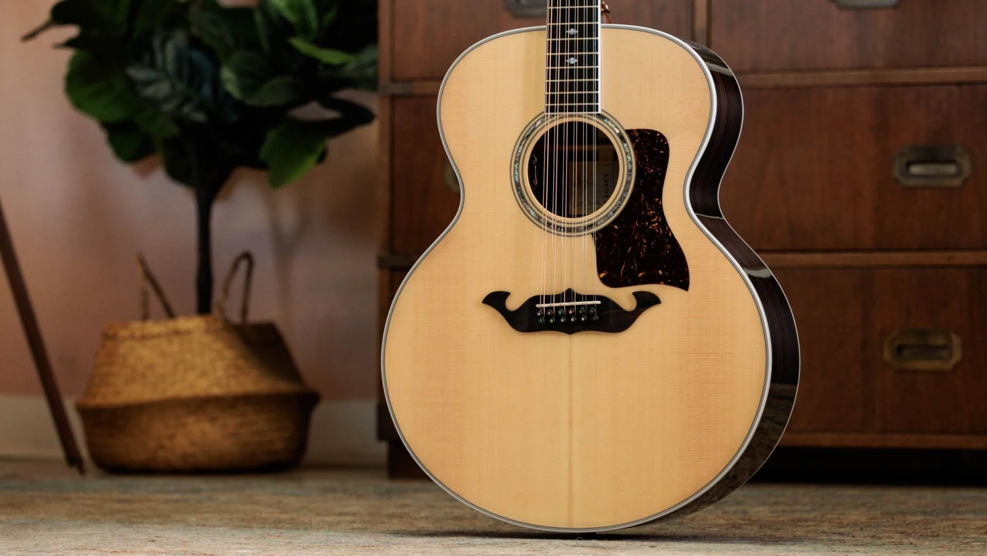 TAYLOR LEGACY 855E GUITARRA ELECTROACUSTICA 12 CUERDAS JUMBO - Image 16