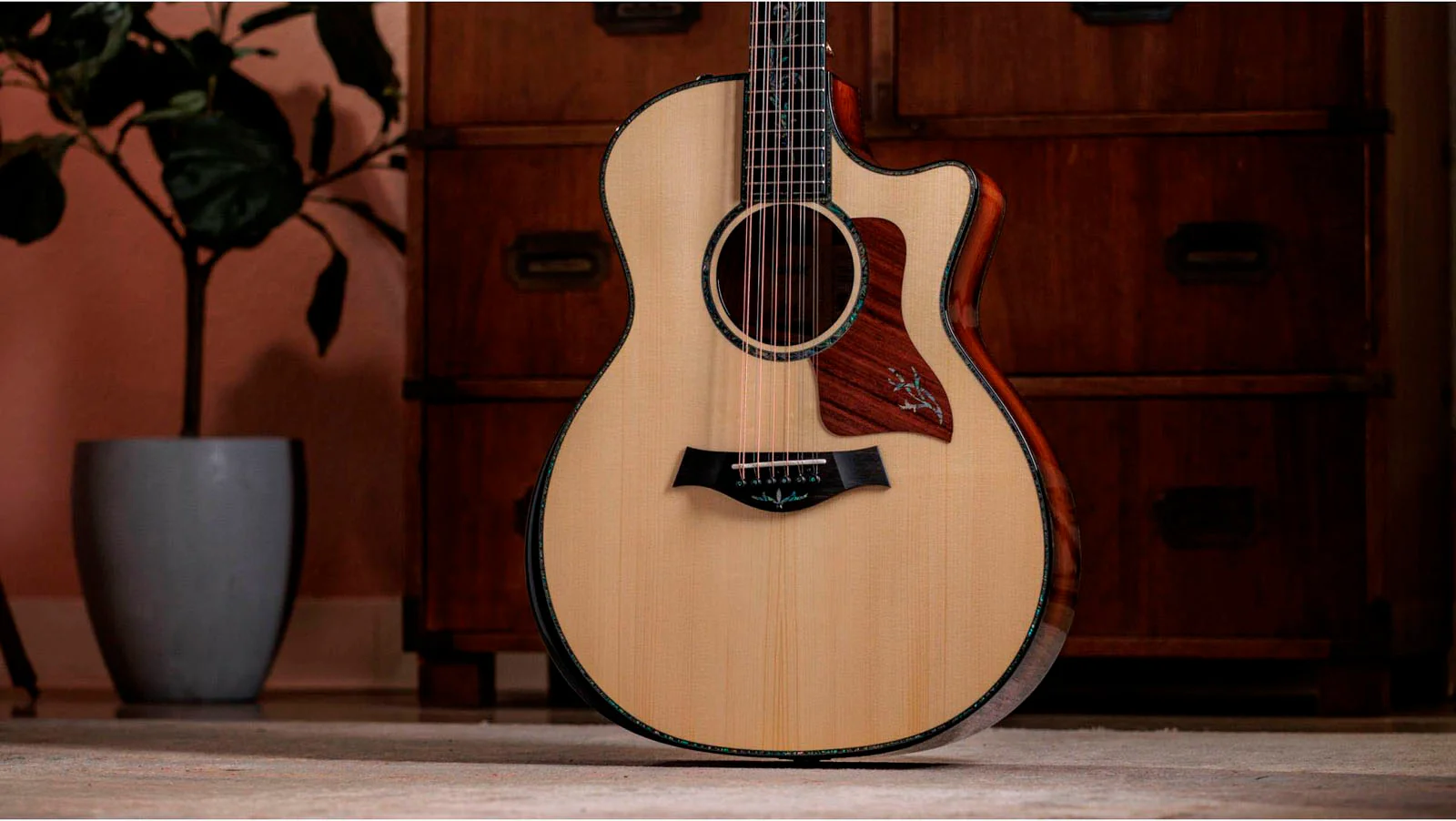 TAYLOR PS54CE GUITARRA ELECTROACUSTICA GRAN AUDITORIO 12 CUERDAS - Image 16