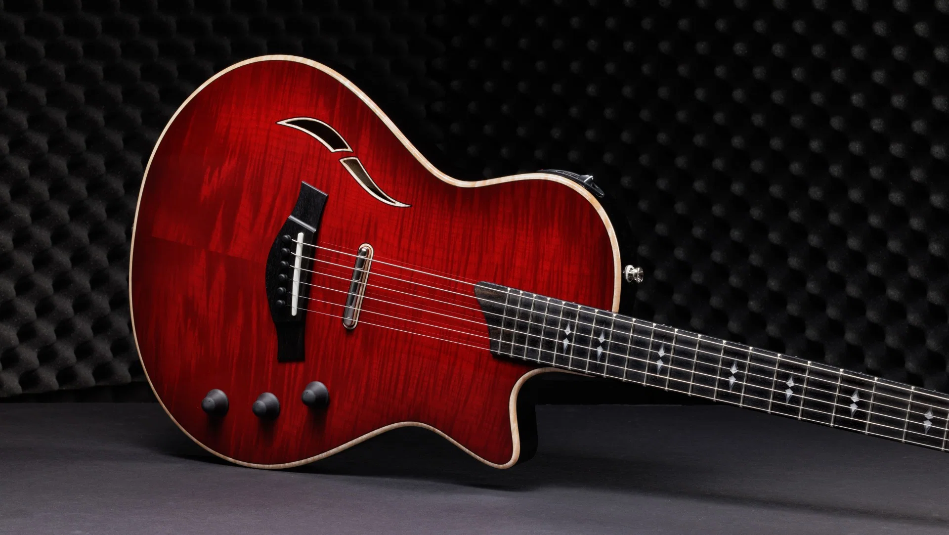 TAYLOR T5Z PRO CR GUITARRA ELECTRICA CAYENNE RED - Image 3