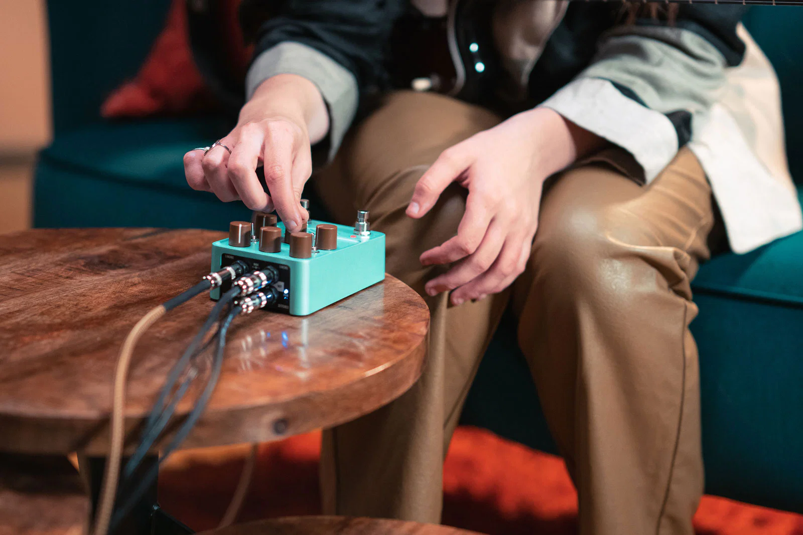 UNIVERSAL AUDIO UAFX DEL-VERB AMBIENCE COMPANION PEDAL DELAY REVERB - Image 16