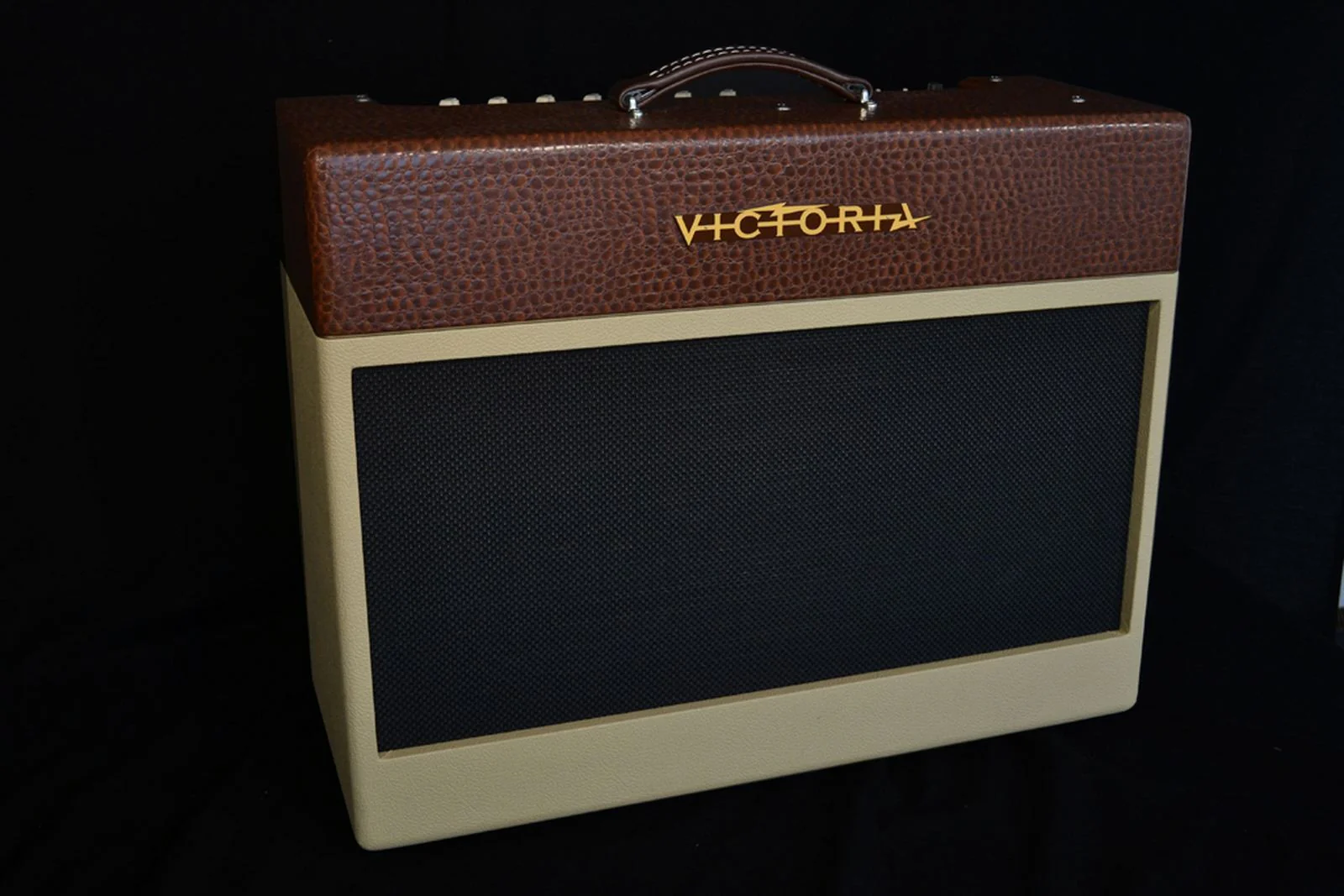 VICTORIA GOLDEN MELODY AMPLIFICADOR GUITARRA VALVULAS 2X12